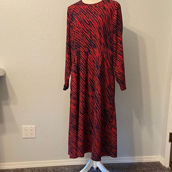 Boden Red & Blue Animal Print Long Sleeve Midi Dress Size 16 - Picture 1 of 12